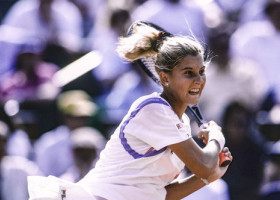 Ce este miastenia gravis, boala de care suferă fosta campioană de tenis Monica Seles. Cum se manifestă afecțiunea fără leac