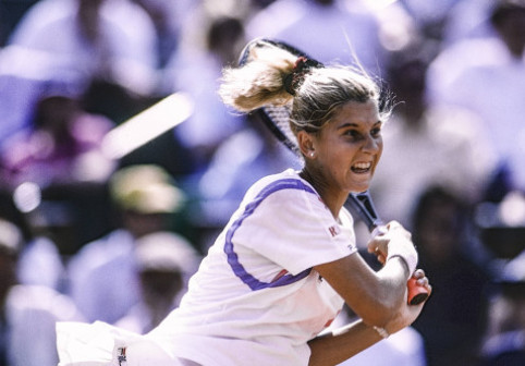 Ce este miastenia gravis, boala de care suferă fosta campioană de tenis Monica Seles. Cum se manifestă afecțiunea fără leac