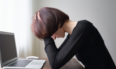 Cum să-ți învingi atacurile de panică. Trucul de 15 secunde care calmează instant anxietatea, recomandat de medici