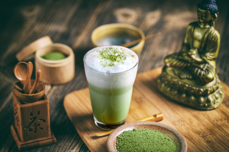 Matcha tea latte