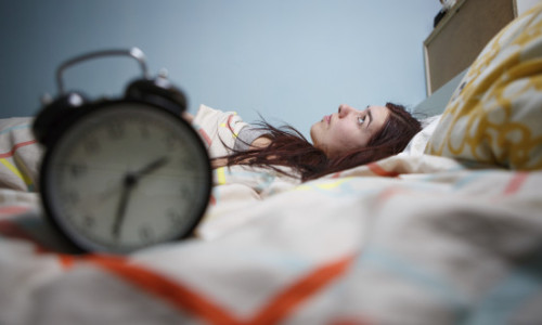 Pericolul tăcut din spatele unui somn neodihnitor. Creierul suferă când nu dormi bine sau pierzi nopțile