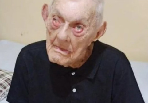 Cel mai bătrân bărbat din lume a împlinit 113 ani. Care sunt secretele longevității sale