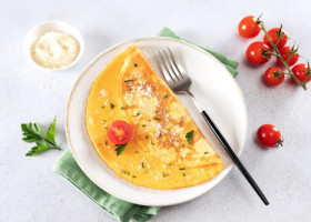 Secretul pentru o omletă perfectă, dezvăluit de un chef cu stea Michelin: „Trei ouă, nu patru și niciodată sare prea devreme!”