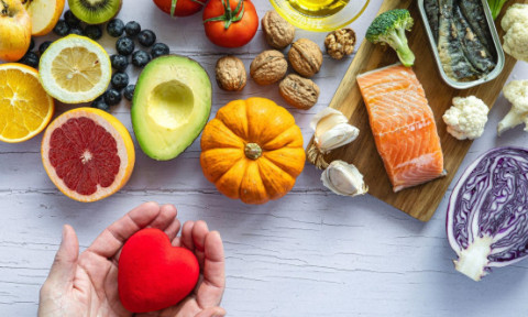 Alimentele periculoase pentru inimă. Ce să eviți pentru a preveni bolile cardiovasculare