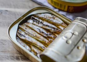 Ce se întâmplă cu organismul tău dacă mănânci sardine la conservă în mod regulat. Iată ce spun nutriționiștii