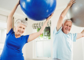 Teste simple pentru evaluarea forței musculare. Menţinerea ei la vârste înaintate ar putea avea o legătură importantă cu durata vieţii