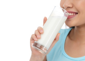 Ce efect ar putea avea un pahar cu lapte băut după fiecare sesiune de sport. Se vede mai ales la vârste înaintate