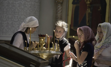 Când pică Paștele ortodox și Paștele catolic în următorii 10 ani (2027-2036). Calendar complet și diferențe surprinzătoare