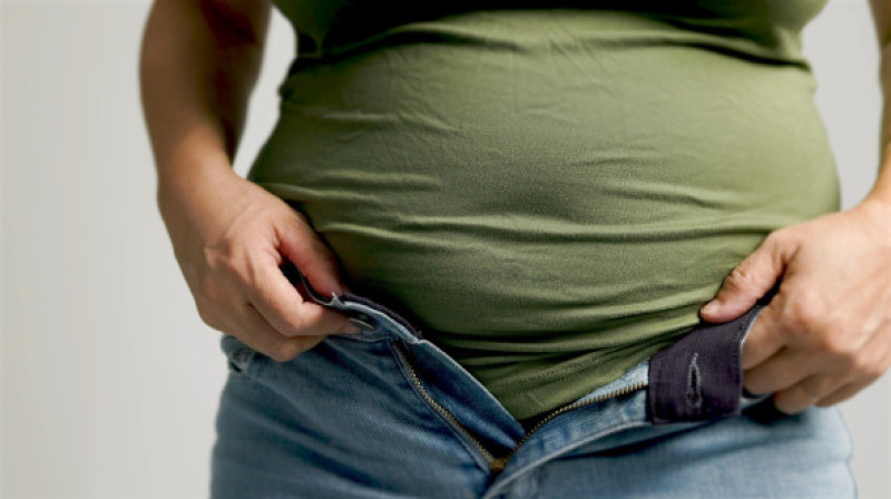 grăsime abdominală