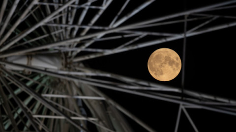 De ce s-a micşorat Luna de-a lungul timpului. Descoperirea cercetătorilor după o analiză a faliilor de la suprafaţa selenară