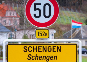 Val de glume după ce Austria s-a opus aderării României la spațiul Schengen