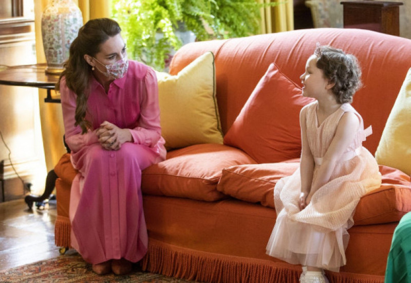 Kate Middleton și Mila, fetița de opt ani care a fost diagnosticată cu leucemie