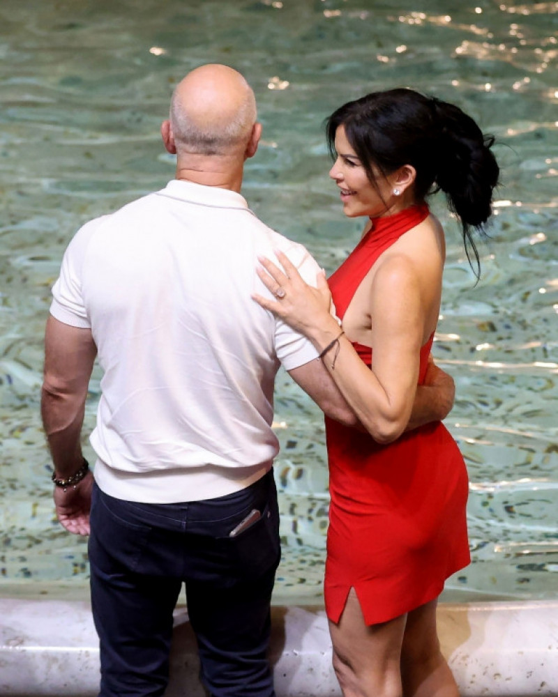 Jeff Bezos și Lauren Sanchez