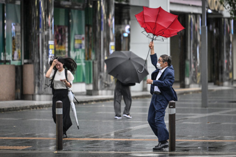 Japonia a fost lovită de taifunul extrem de puternic/ Profimedia