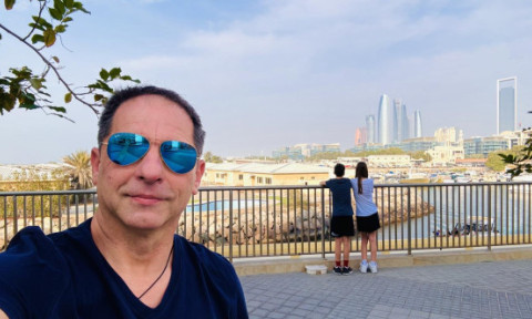 Dan Negru, jefuit în metroul din Paris de patru hoți români. I-au luat tot, apoi i-au returnat bunurile