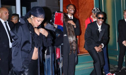Femeia care l-a însoțit pe A$AP Rocky la petrecere după Gala Met. Rihanna, însărcinată cu al treilea copil, a plecat acasă, iar rapperul a stat până la 8 dimineața
