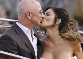Val de ironii după ce o jurnalistă a criticat-o pe Lauren Sánchez, noua soție a lui Jeff Bezos: „Banii nu pot cumpăra rafinamentul!”