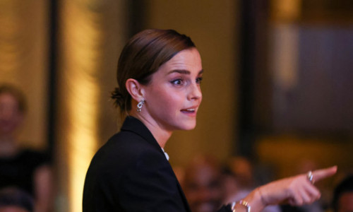 Emma Watson a condus cu viteză de patru ori în doi ani și a rămas fără permis. Hermione din 