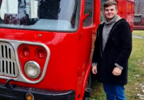 Cine este tânărul de de 24 de ani care a murit după ce s-a prăbușit cu planorul. A fost şef de promoţie în facultate şi visa la o carieră în aviație