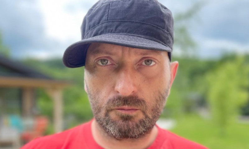 Cheloo, prima reacție după incidentul din curtea Catedralei Mântuirii Neamului: "M-am dus să cumpăr o iconiță"
