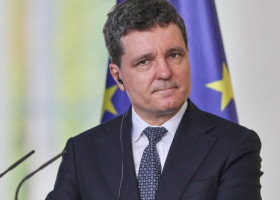 Nicușor Dan, marele absent de la funeraliile lui Ion Iliescu. Unde se afla, de fapt, președintele
