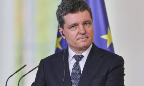 Nicușor Dan, marele absent de la funeraliile lui Ion Iliescu. Unde se afla, de fapt, președintele