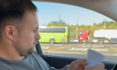 "Fraților, viteza și prostia se plătesc". Magicianul Robert Tudor a rămas fără permis după ce a fost prins la volan cu 181 km/h