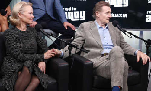 Pamela Anderson și Liam Neeson au avut 