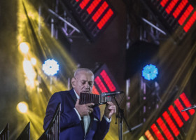Cine este soția lui Gheorghe Zamfir, mai tânără cu 44 de ani decât artistul