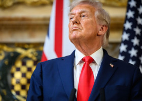 O nouă gafă marca Donald Trump, la conferinţa de presă din Marea Britanie