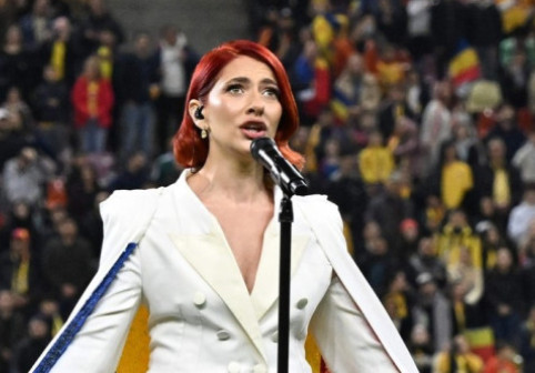 Lidia Buble, surpriză vestimentară de efect la meciul România-Republica Moldova, la care a cântat imnul: “Trec pe lista realizărilor vieții”
