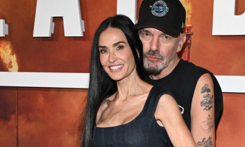 Demi Moore, în brațele lui Billy Bob Thornton, pe covorul roșu. Ce declara în 2024 fostul soț al Angelinei Jolie despre actrița din „Ghost”