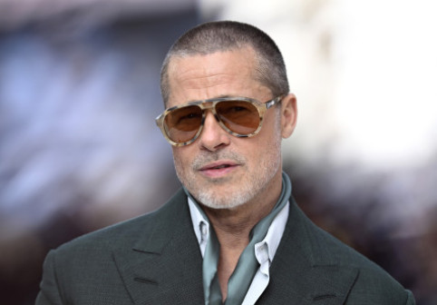 „Mi-a dat de înțeles că e îndrăgostit de mine”. O femeie din Elveția, lăsată fără 107.000 de euro de un fals Brad Pitt