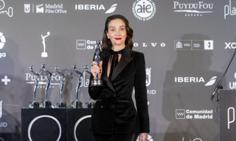 Natalia Oreiro, trup de zeiță la 48 de ani, într-o rochie cu șliț adânc și spatele gol. Fanii, impresionați: „Cea mai frumoasă!”