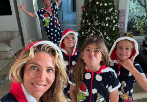 Cele mai frumoase poze de familie cu Chris Hemsworth, Elsa Pataky și cei trei copii ai lor. Actorii serbează 15 ani de căsnicie