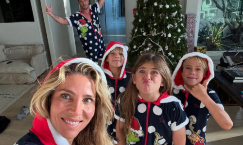 Cele mai frumoase poze de familie cu Chris Hemsworth, Elsa Pataky și cei trei copii ai lor. Actorii serbează 15 ani de căsnicie