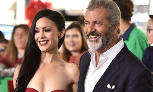 Mel Gibson şi iubita lui cu 34 de ani mai tânără s-au despărţit după nouă ani de relație. Mesajul transmis de cei doi