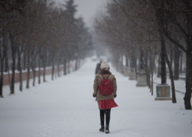 Ninsori la Bucureşti, sâmbătă noaptea. De duminică, vremea devine deosebit de rece