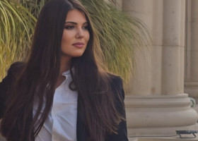 Paula Seling, după criticile primite pentru că a spus "Maladieț, Moldova": "Sunt tristă pentru că lumina răzbate tot mai greu printre nori de răutate, de lipsă de eleganță"