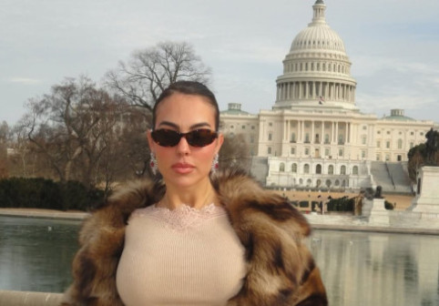 Georgina Rodriguez, apariție de senzație la premiera documentarului Melaniei Trump. A venit cu avionul privat și a purtat bijuterii de milioane