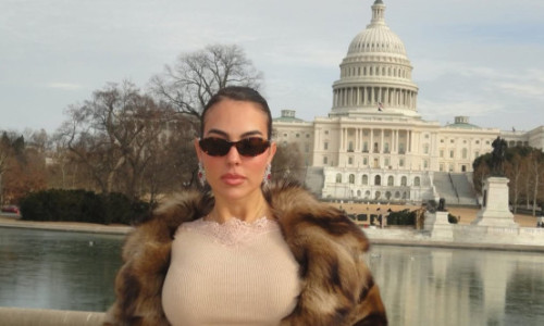 Georgina Rodriguez, apariție de senzație la premiera documentarului Melaniei Trump. A venit cu avionul privat și a purtat bijuterii de milioane