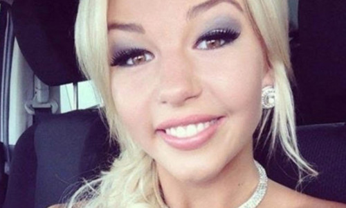 Așa era înainte de primul tatuaj, acum are peste 600 de desene pe corp. Cum arată Fata Dragon, tânăra care mai are doar 2% din piele fără tatuaje