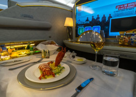 Câți bani a plătit un bărbat pentru un zbor la clasa întâi. A rămas fără cuvinte: „Este o cameră de hotel în cer”