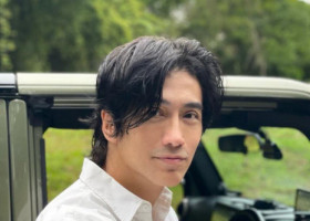 „Ești vampir?” A împlinit 60 de ani, dar internetul refuză să-l creadă. Imaginile care au devenit virale pe Instagram