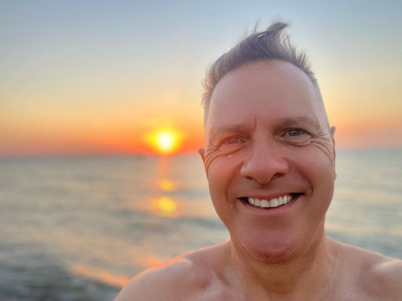 EXCLUSIVE: 'I ditched bleak Britain and moved to a country I had never visited before – now I’m worth Ł20m’