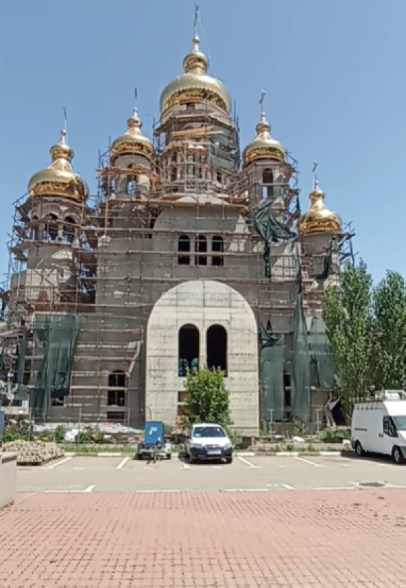 biserica lui gigi becali