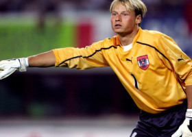 Sfârșit tragic pentru Alex Manninger. Fostul portar Arsenal a murit la 48 de ani, după ce mașina i-a fost lovită de tren