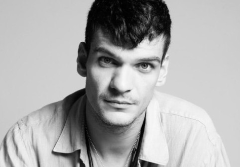 Tudor Chirilă, reacție dură după anunțul moțiunii de cenzură: „AUR egal PSD. Lupta antisistem nu a existat niciodată”