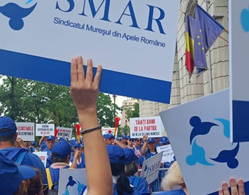 Sindicaliştii din Apele Române protestează la Bucureşti/ Foto: Facebook