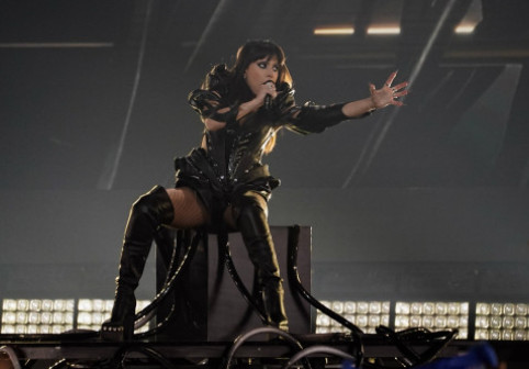 Alexandra Căpitănescu, lăudată în presa din Spania, după calificarea în finala Eurovision: "A făcut din rock arma sa principală"